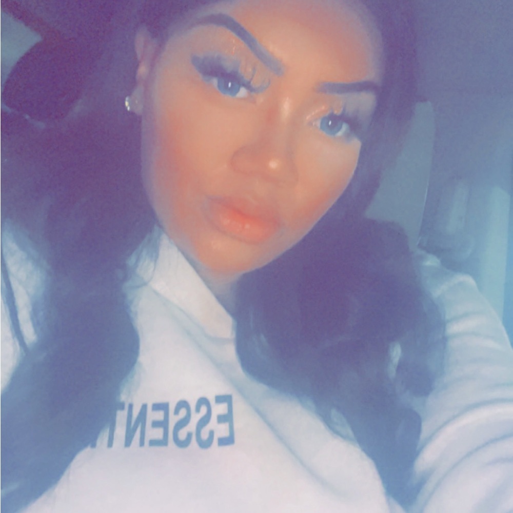 Meet your Posher, Dede